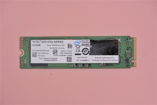 Intel推全新SSD 670p:采用第四代QLC闪存技术 可以完