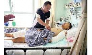  16岁少年进学校戒网瘾酿成悲剧 父母质疑遗书真