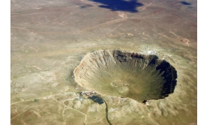 古代陨石与地球岩石碰撞产生迄今最高温 瞬间达