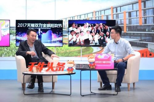 对于阿里巴巴集团市场公关委员会主席王帅“京东数学很好”的评论，引起了京东负责人的不满。京东集团CMO徐雷公开回复称：“你家可以提前预售20多天然后算一天销售额，那我家就不能正常开门做买卖只算11天购物季销售额了？这不是数学问题，这是逻辑学问题，你有本事让商家20多天开门不做买卖，我只有本事11天好好做买卖。”