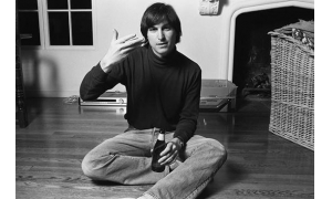 天价!苹果创始人乔布斯1973年求职信拍出110万元