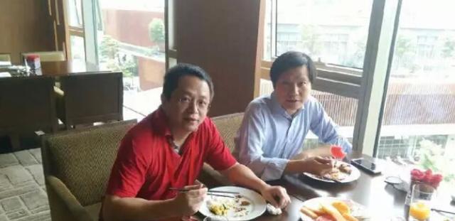周鸿祎“示爱”雷军为何会被呛声？