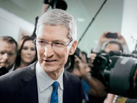 苹果CEO蒂姆库克