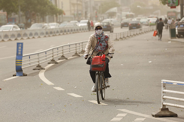 近六十年,北方平均沙尘日数明显减少。视觉中国 资料图