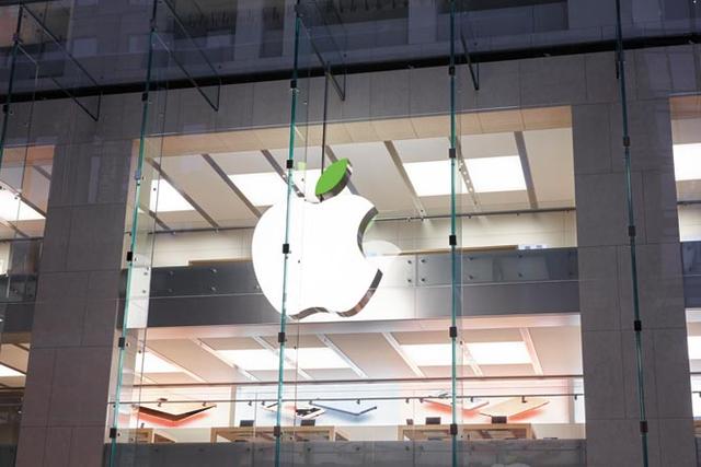 苹果店LOGO怎么“变绿”了 原来是地球日来了