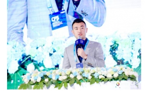 开启中国经济新征程 吴超龙出席第七届中国财经