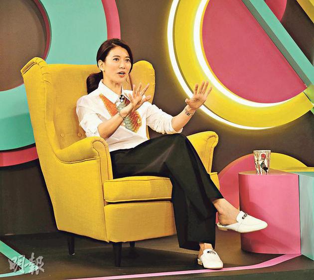 袁咏仪上ViuTV新节目《大星讲》尽诉心中情。