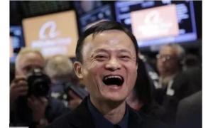 马云又挖走一位美国顶级科学家，网友：整个硅