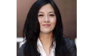 中国最靓女富婆诞生:总净资产585亿!负债3300亿