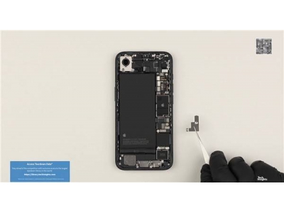 iPhone 16e拆解揭秘：苹果自研5G基带C1成最大亮点
