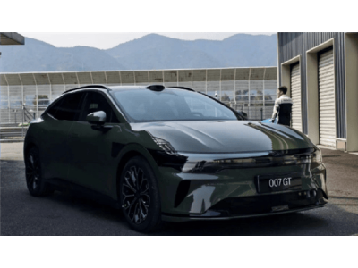 极氪007 GT绿色款亮相！800V架构15分钟续航增500公
