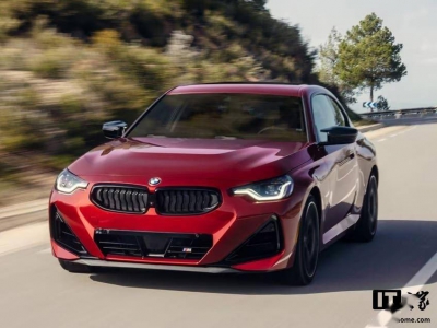 宝马M240i xDrive双门轿跑上市，43.59万起售，四驱加