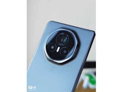 荣耀Magic V5大折叠旗舰来袭，搭载骁龙8 Elite芯片