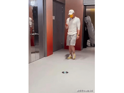 黄子韬徐艺洋滑雪后同行引热议 嘴硬心软互动模