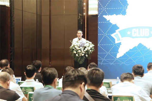 1623032234578519.jpg 李晨副本.jpg