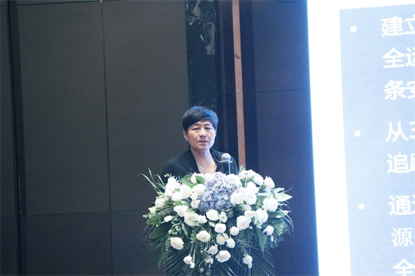 1623032381425584.jpg 于颖副本.jpg