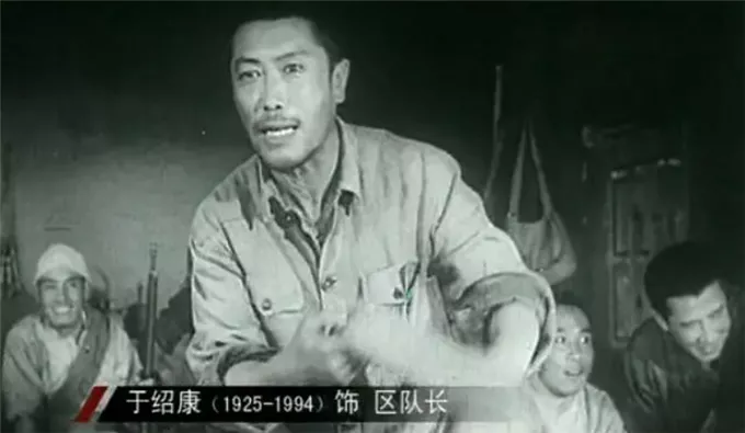 《喜盈门》40年：当年的票房神话，男二号成了“蒋介石专业户”