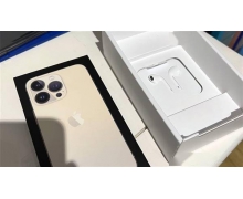 法国版 iPhone 13 型号的包装盒中仍包含 EarPods 耳塞