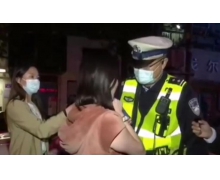 豪车女司机被查直呼让局长过来 玛莎拉蒂女司机