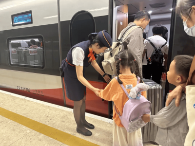高铁“新纽带”，让香港与内地“双向奔赴”更