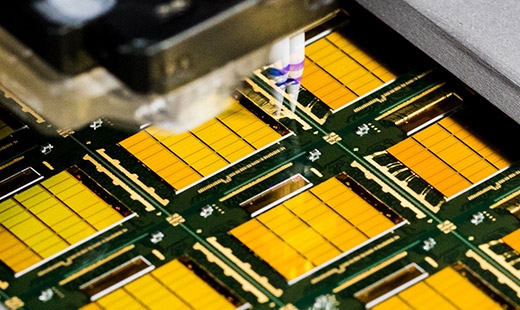 价格倒挂DDR4比DDR5还贵！两大巨头变卦延长生产