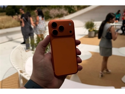 首发抢到赚到 第一批iPhone 17系列加