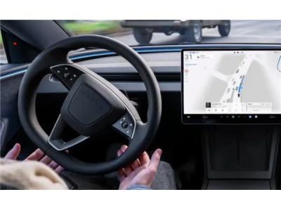 特斯拉FSD v14.2.1遭用户集体吐槽：速度档位差异过