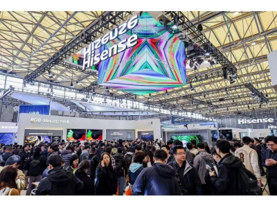 领跑彩色光源时代！海信携三大硬核技术亮相A
