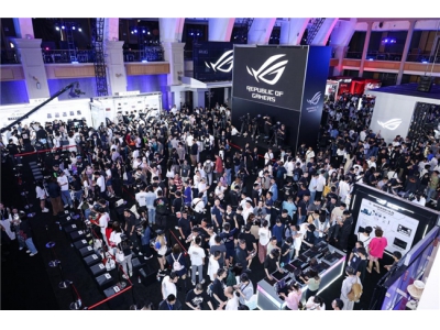 ROG DAY 2026燃爆电竞圈，旗舰显示器