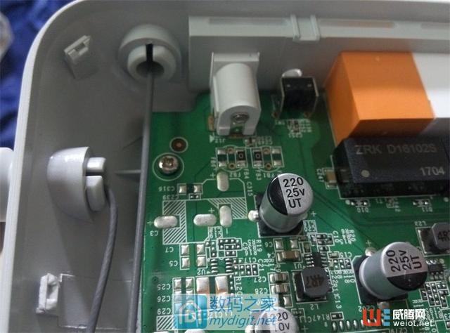 对比斐讯K3路由器:斐讯K2路由器A6型号是缩水货? 对比斐讯K3路由器:斐讯K2路由器A6型号是缩水货? 对比斐讯K3路由器:斐讯K2路由器A6 ...