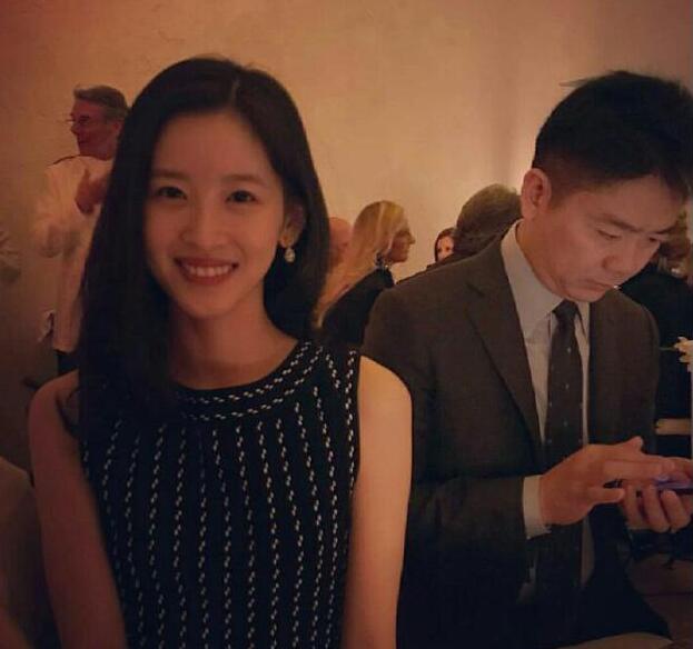 大佬同款！看看诸如马云等大佬们都用哪款手机