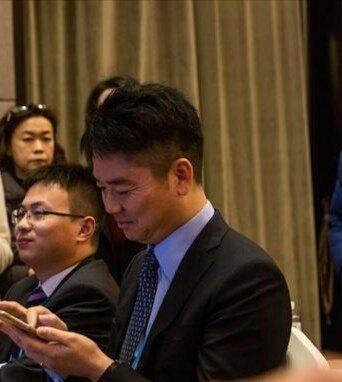 大佬同款！看看诸如马云等大佬们都用哪款手机